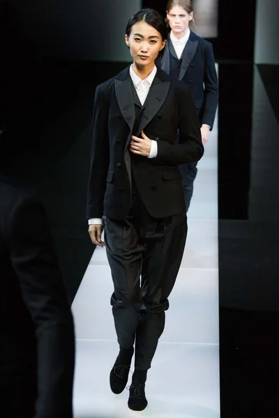 Look 74